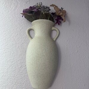 Elegant Cream Homemakers Ceramic Wall Vase